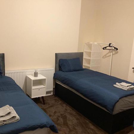 Homely 3-Bed House In Bham 15 Min From City Centre Birmingham Eksteriør billede