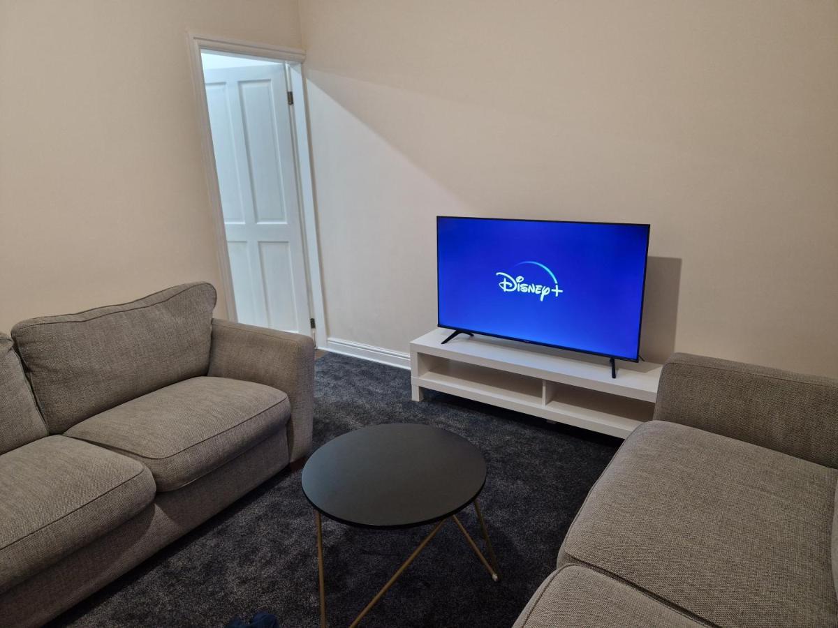 Homely 3-Bed House In Bham 15 Min From City Centre Birmingham Eksteriør billede