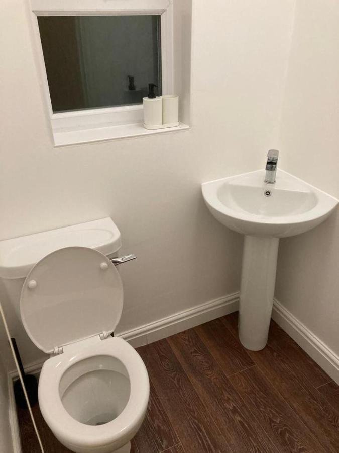 Homely 3-Bed House In Bham 15 Min From City Centre Birmingham Eksteriør billede