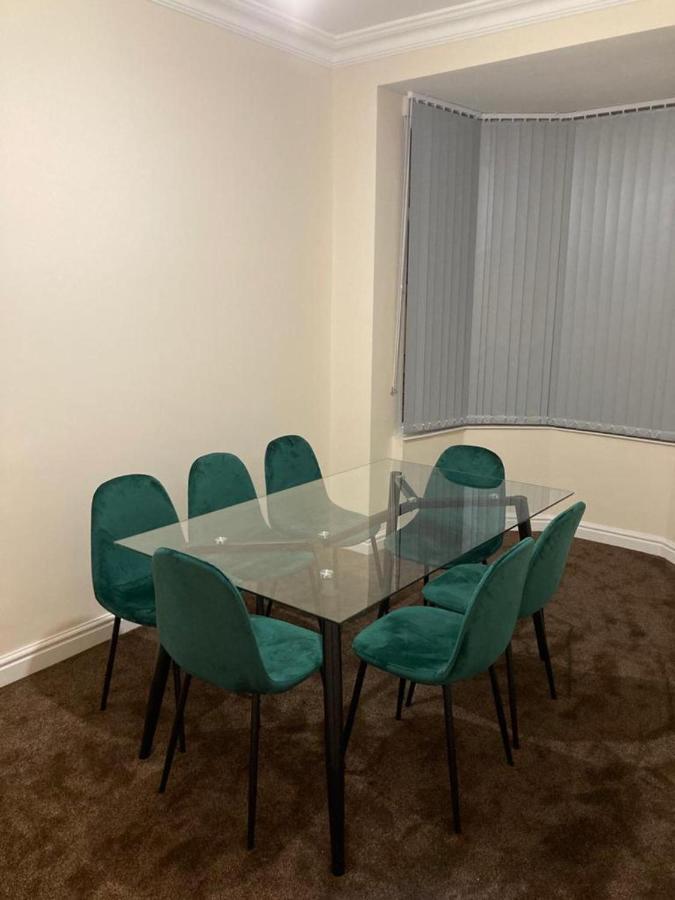 Homely 3-Bed House In Bham 15 Min From City Centre Birmingham Eksteriør billede